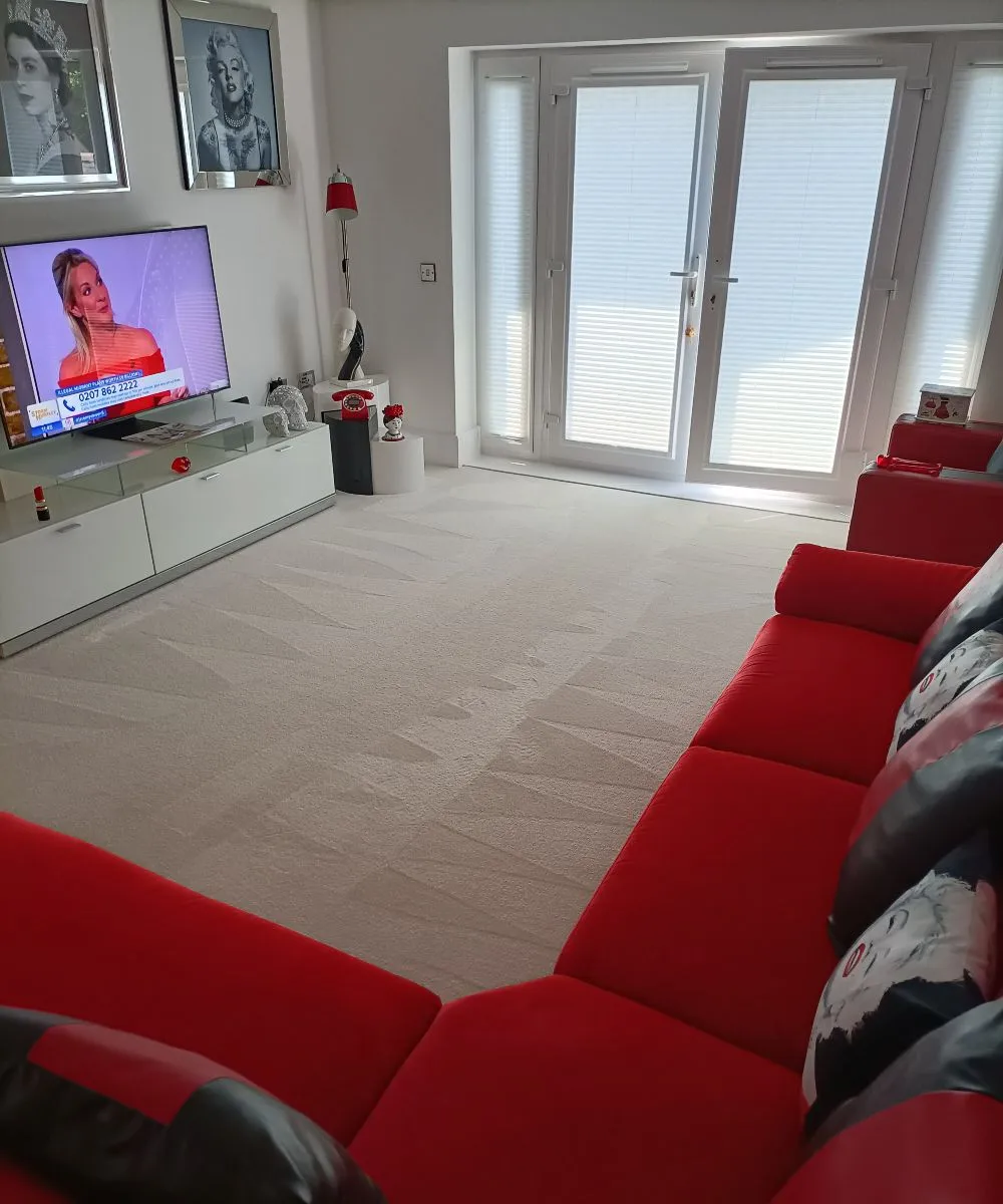 Home deep cleaning lounge in Bournemouth